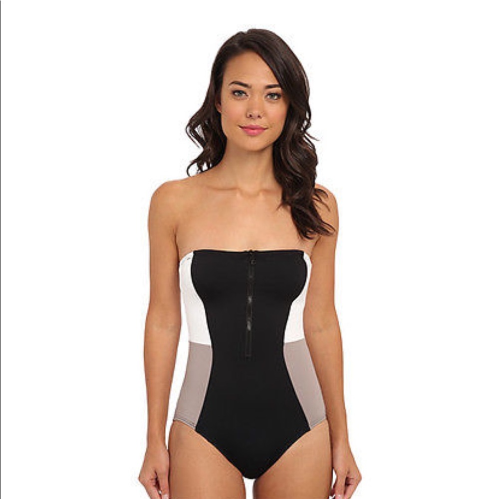 DKNY Strike ColorBlock Bandeau Maillot Swimsuit 10